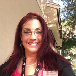 Meet your Posher, Kelley